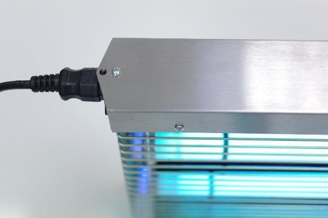 FT-47 front grill and UV lamp illumination