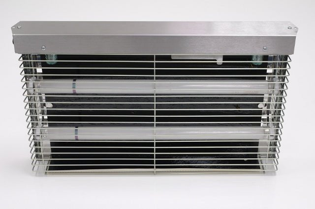 Large glueboard trap inside FT-47