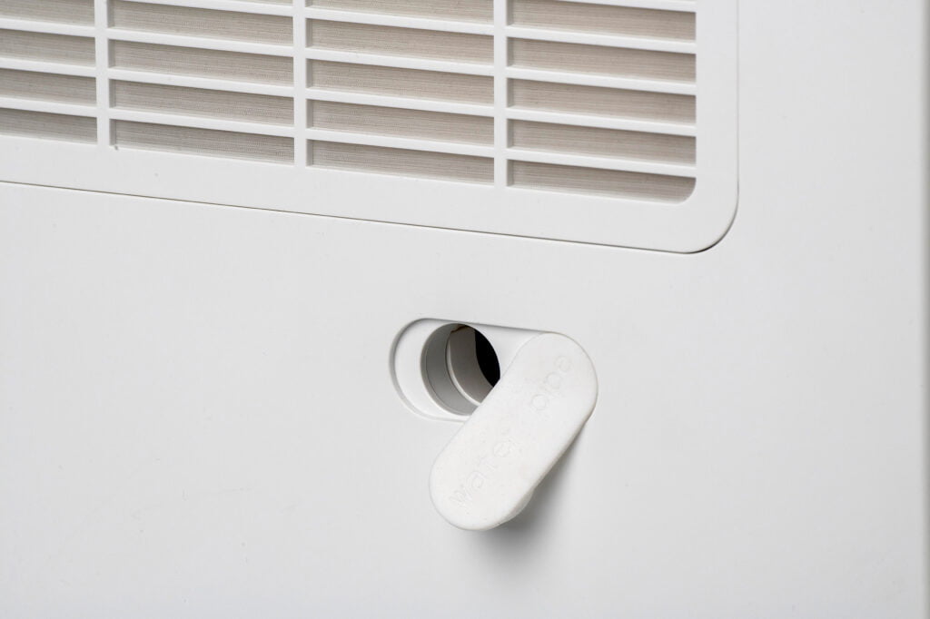 Quiet operation dehumidifier for sensitive rooms